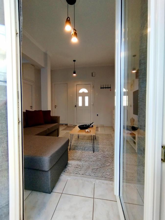 Antonia'S Cozy Apartment أغيا ترياس المظهر الخارجي الصورة
