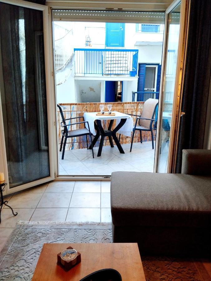 Antonia'S Cozy Apartment أغيا ترياس المظهر الخارجي الصورة